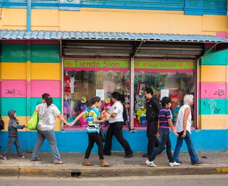 costa rica locals