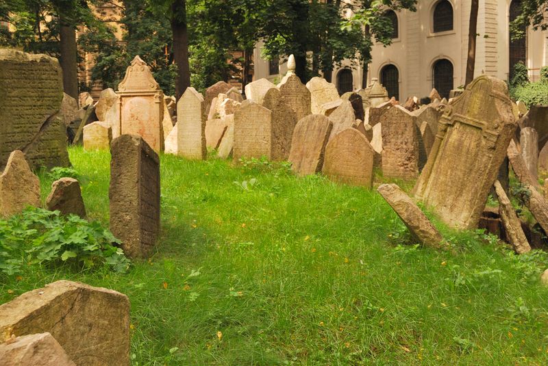 Old Jewish Cemetery Prague