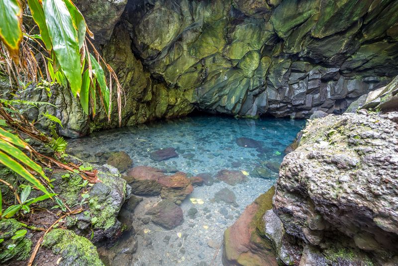 Waianapanapa State Park