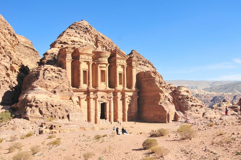 famous landmarks in middle east