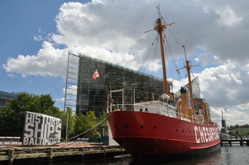 Ritu Manoj Jethani / Shutterstock.com