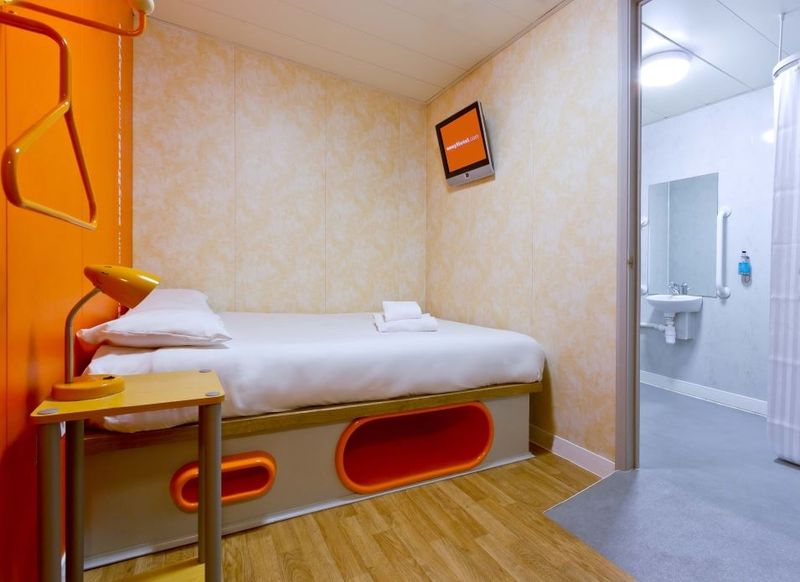 Photo by: easyHotel