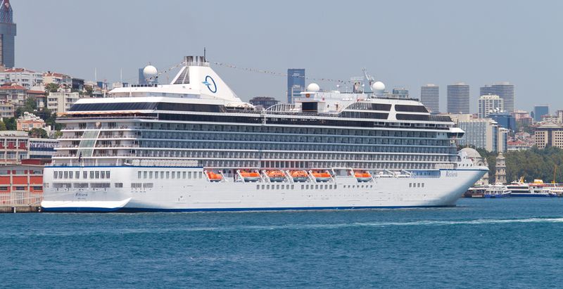 EvrenKalinbacak / Shutterstock.com