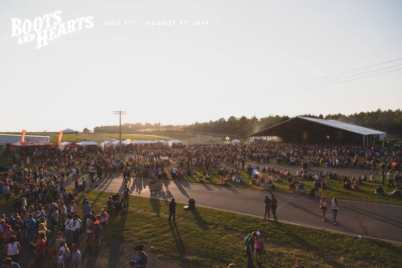 Photo by: Boots and Hearts