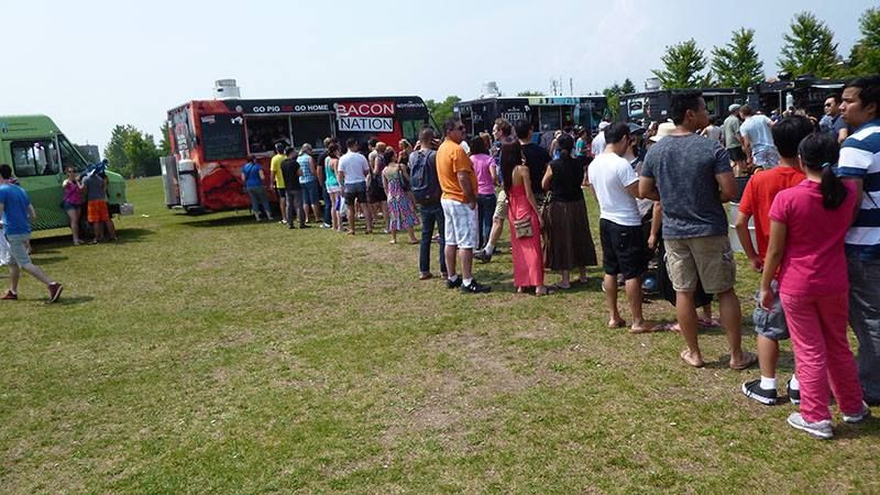 Photo by: Toronto Food Truck Festival