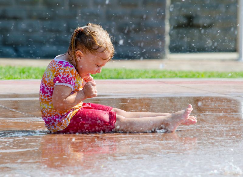 splash pad child