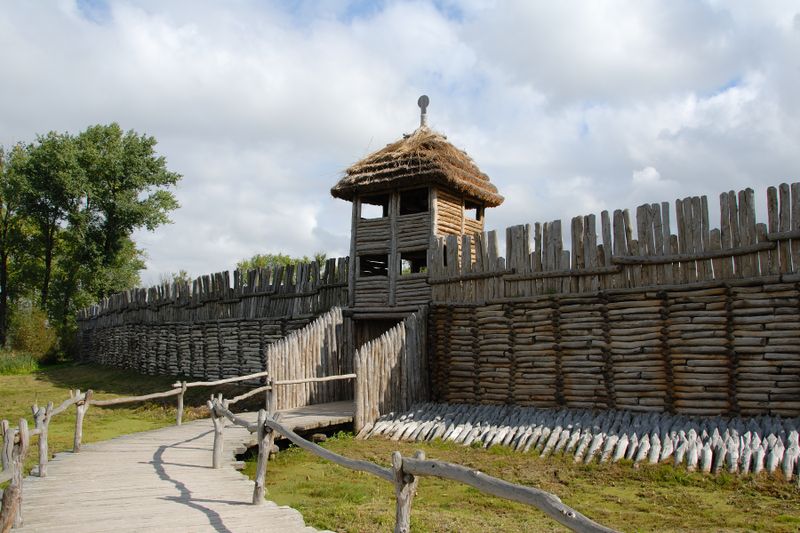 The 10 Coolest Log Buildings in the World | MapQuest Travel