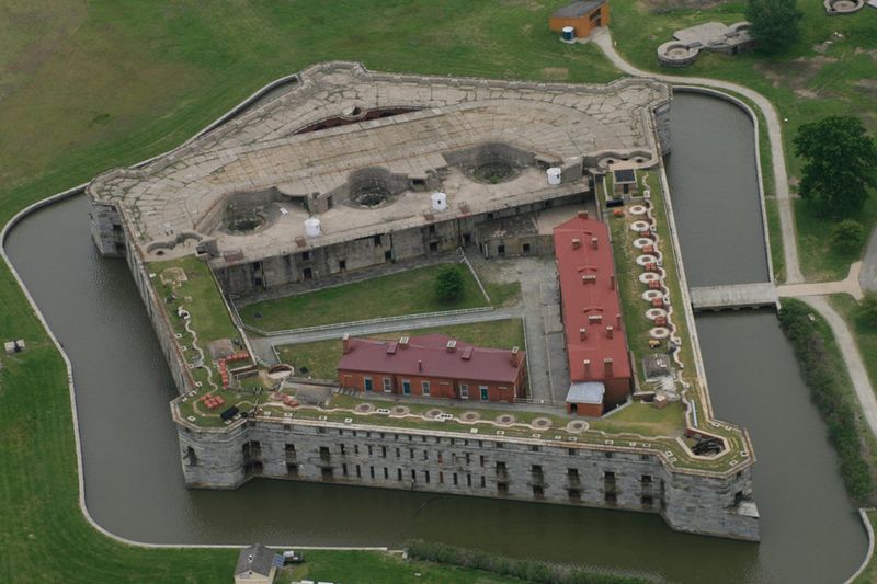 "Fort delaware aerial photograph 2011" by Missy Lee - Own work. Licensed under CC BY-SA 3.0 via Commons.