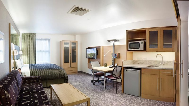 Photo by: Club Quarters Hotels