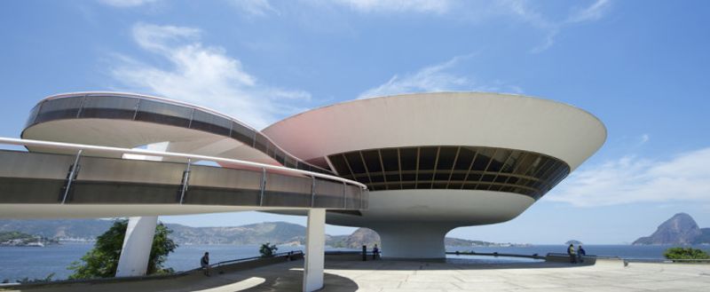 lazyllama / Shutterstock.com