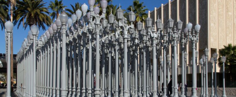 Ken Wolter / Shutterstock.com