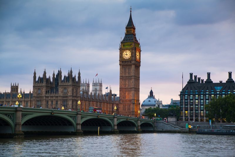 IR Stone / Shutterstock.com