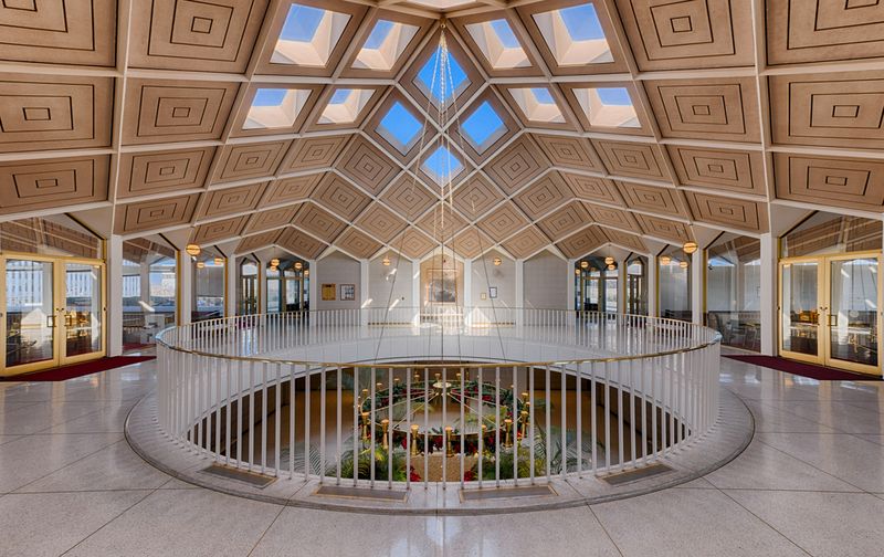 Nagel Photography / Shutterstock.com