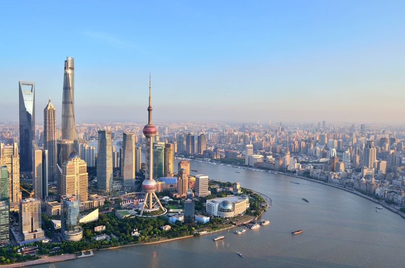 Shanghai Tower: China's Pinnacle of Modern Architecture and