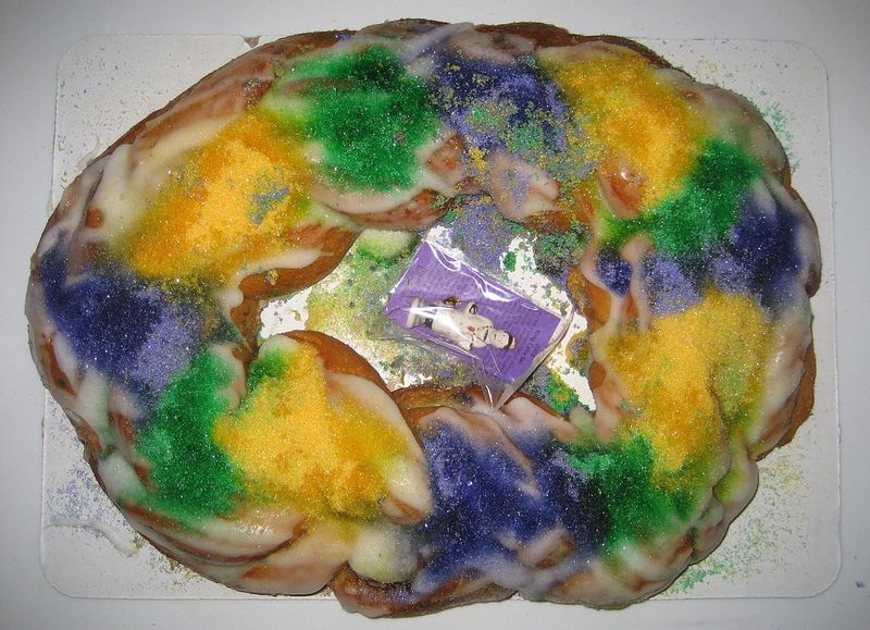 "KingcakeHaydelPlain21Jan2008" by Infrogmation of New Orleans - Photo by Infrogmation. Licensed under CC BY-SA 3.0 via Wikimedia Commons.