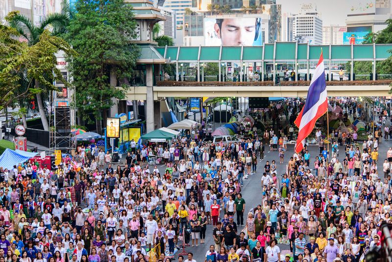 Artaporn Puthikampol / Shutterstock.com