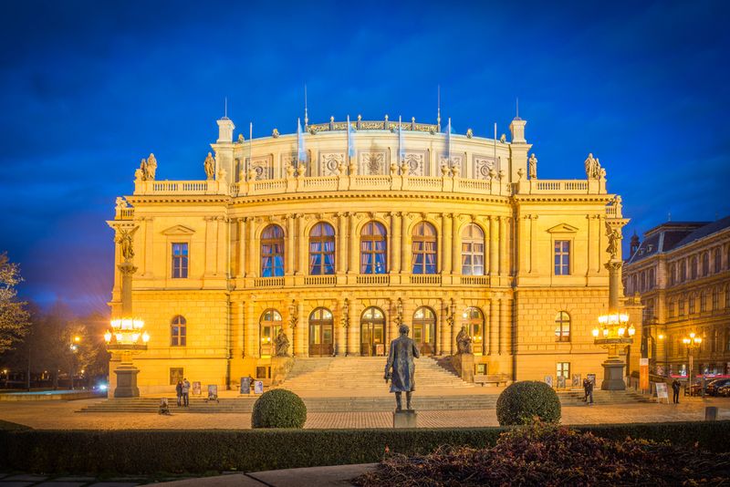 A Walking Tour of Prague: 15 Historical Landmarks | MapQuest Travel