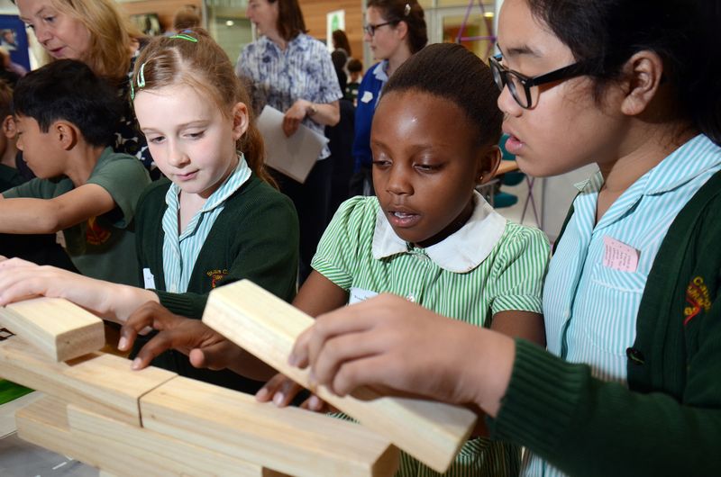 Photo by: Science Oxford