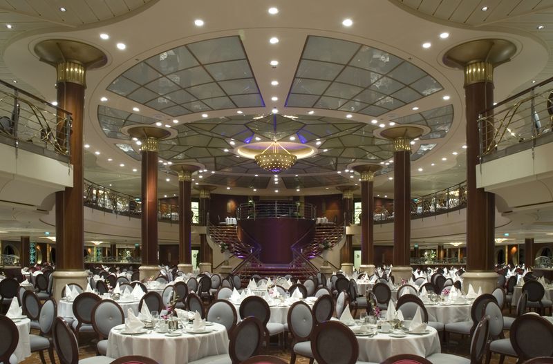 cruise ship dining hall