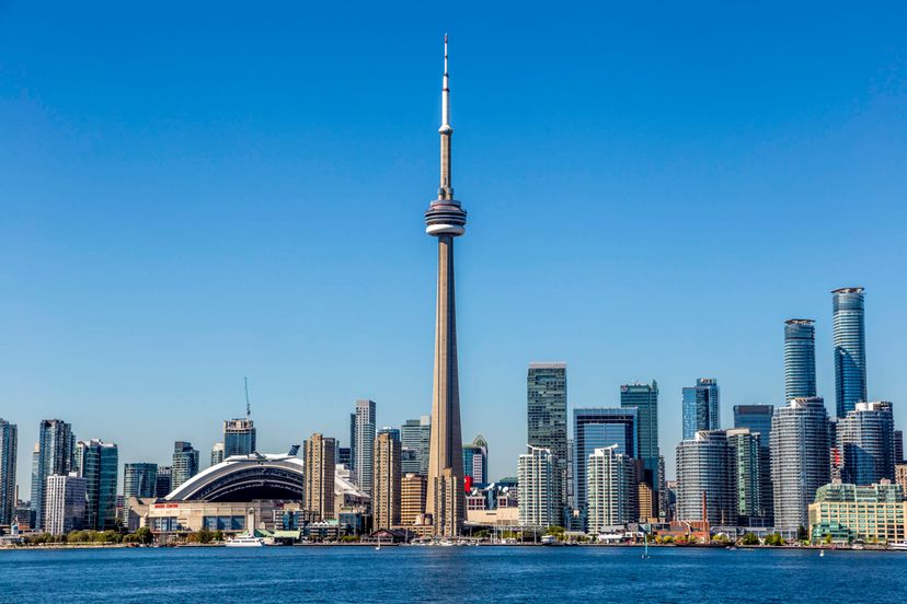 10 Can'tMiss Famous Landmarks in Canada MapQuest Travel