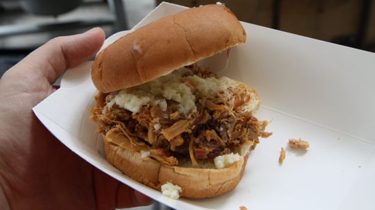 5 of the South's Best Finger-Licking-Good Barbecue Joints