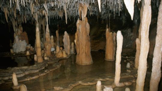 What's the difference between stalactites and stalagmites?