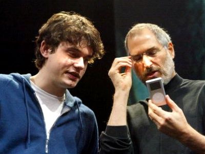 steve jobs with john mayer and ipod mini