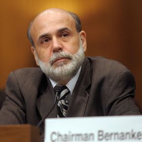 美国联邦储备委员会(fed)主席贝南克(Ben Bernanke)正在思考美国经济的状况。＂border=