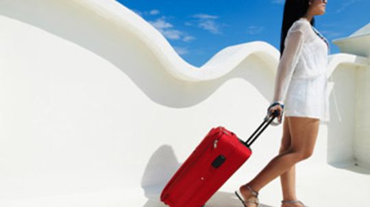 为时尚周末包”width=