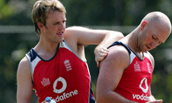 These cricketers for England know how to protect their skin from the Sri Lankan sun.