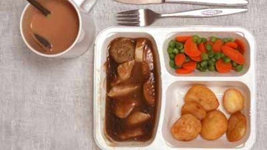 Sept. 10 1953: Swanson Sells First TV dinner