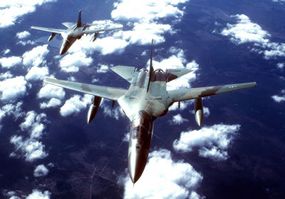 的FB-111A strategic bomber never had an official name, but it was commonly called the "Switchblade."”border=