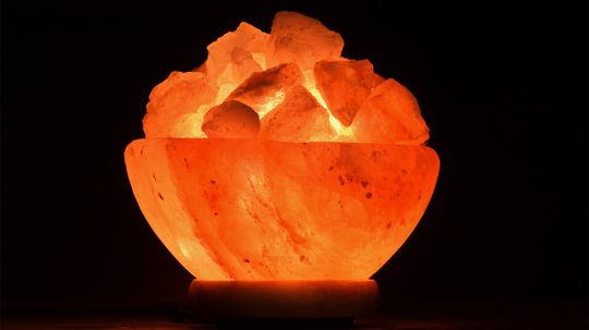 Himalayan Salt Lamps: Health Benefits or Hype?