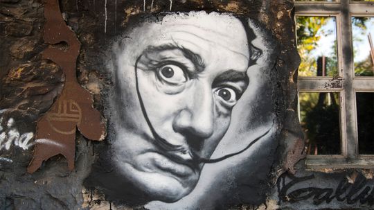 萨尔瓦多·达利（SalvadorDalí）死了，但不是完全“border=