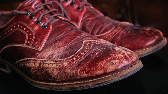 How to Remove Scuff Marks from Shoes