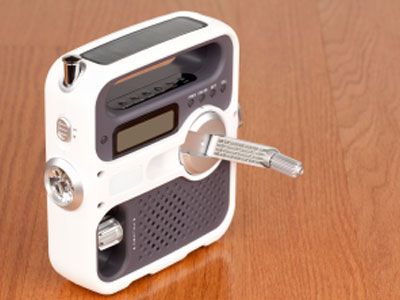 hand crank radio