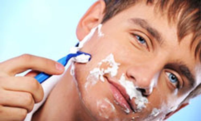 事实还是胡扯:剃须”width=