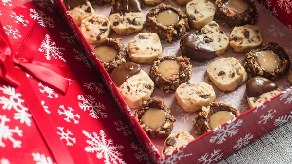 shipping holiday cookies