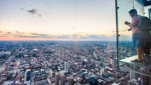 10 Chicago Landmarks No Visitor Wants to Miss
