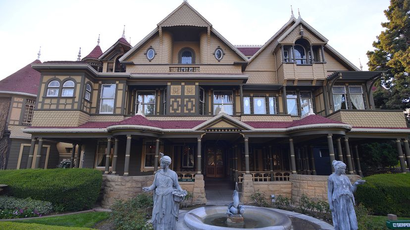 Winchester Mystery House
