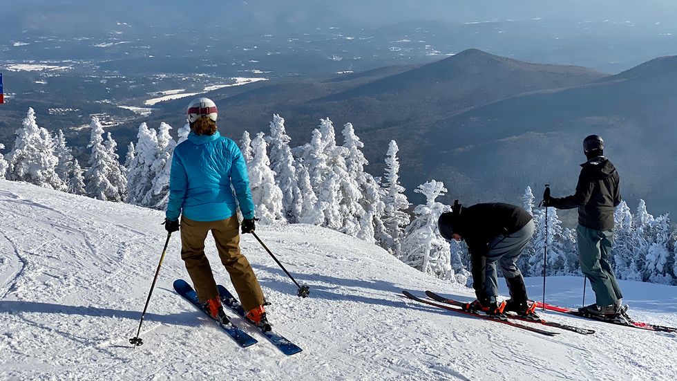 6 Vermont Ski Resorts for Every Budget