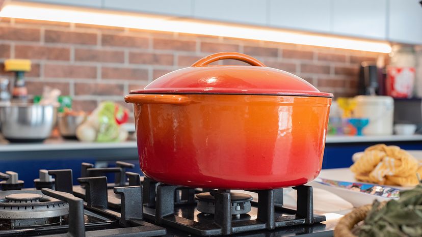 Dutch oven.