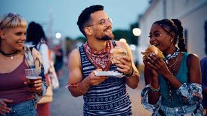 friends eating outside
