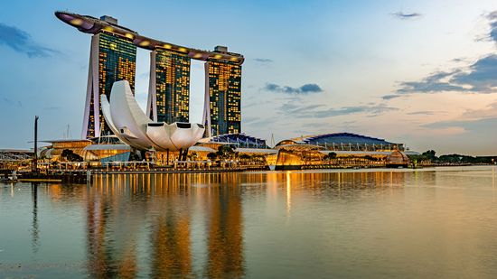 6 Most Futuristic Cities Powered by Renewable Energy