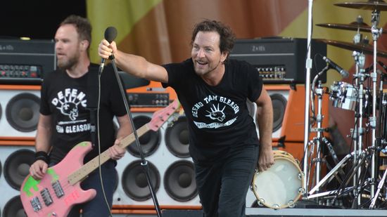 '90s Rock Bands That Are Considered 'Classic Rock' in 2025