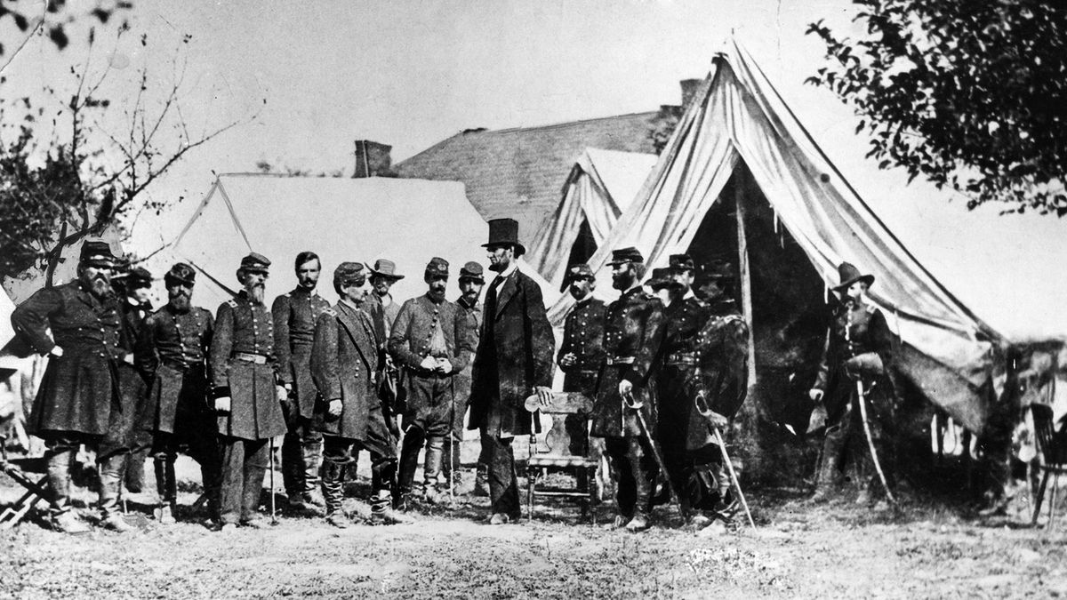 10 Biggest Civil War Battles With Death Tolls You Can't Imagine