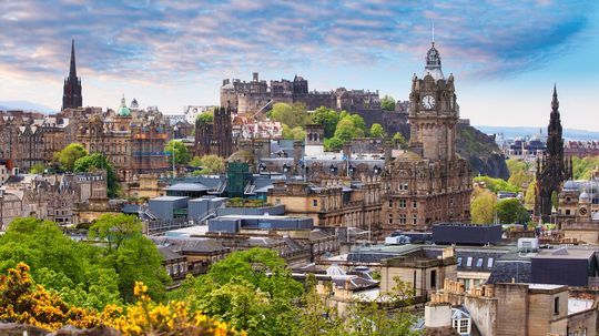 10 Castles in Scotland You Have to See on Your Next Trip