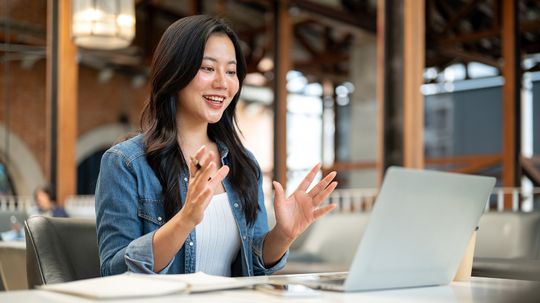 Looking for a Search Engine That Donates to Charity? Here Are 10