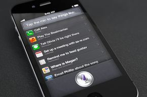 Siri is ready to talk to you -- just tap the mic to start the conversation.