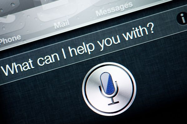 Apple's Siri prompting user for input